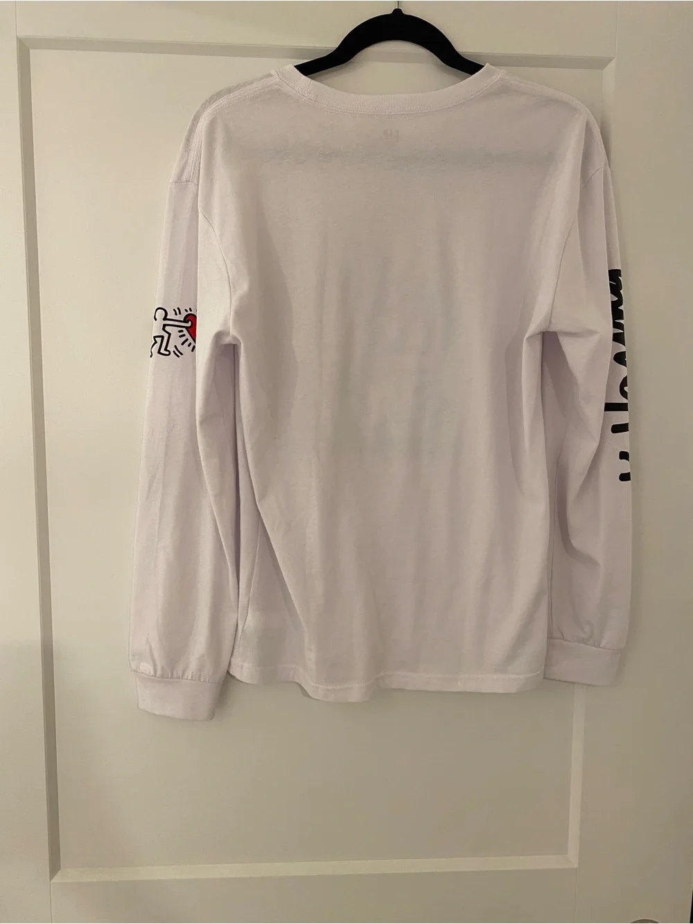 GAP White Long-Sleeve Graphic Tee with Black Keith Haring Motif